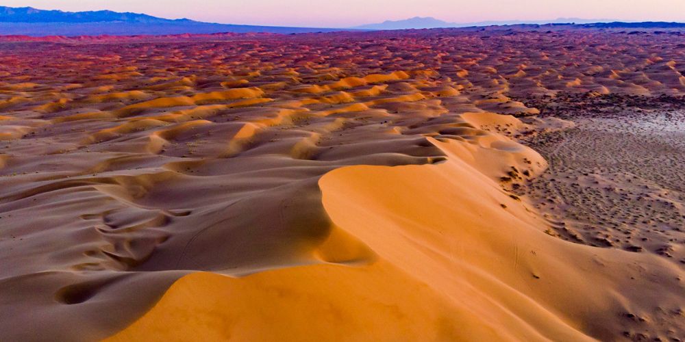 بهترین زمان سفر به کویر مرنجاب