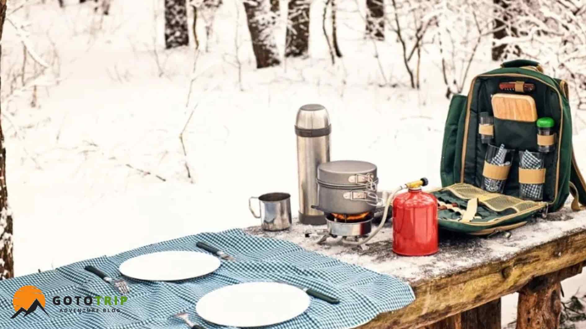 انتخاب وسایل ضروری برای پخت غذا در طبیعت