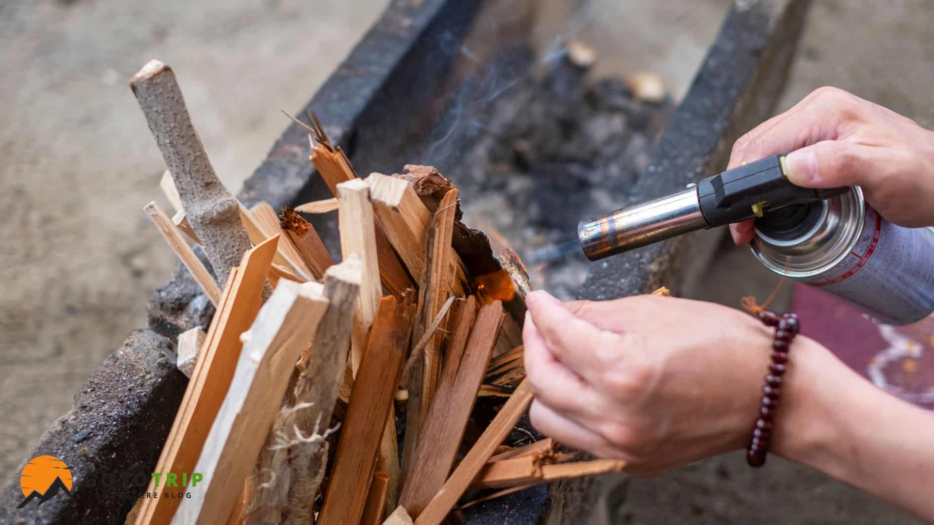 روشن کردن آتش