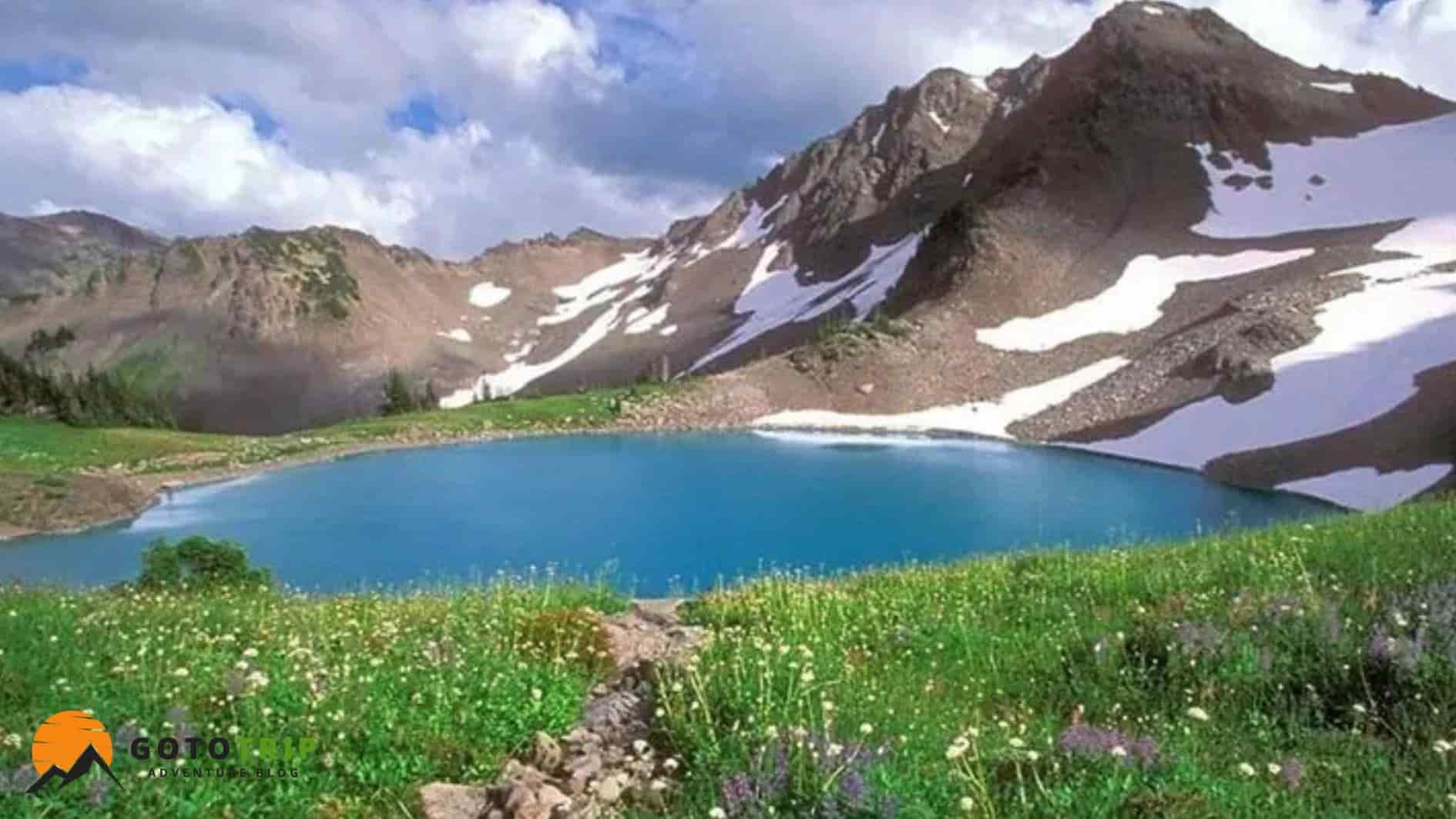 دره‌ها و چشمه‌ها