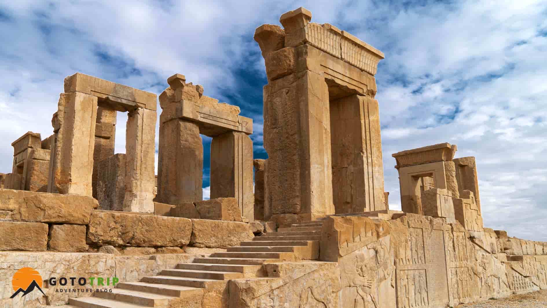 دیدنیهای تاریخی